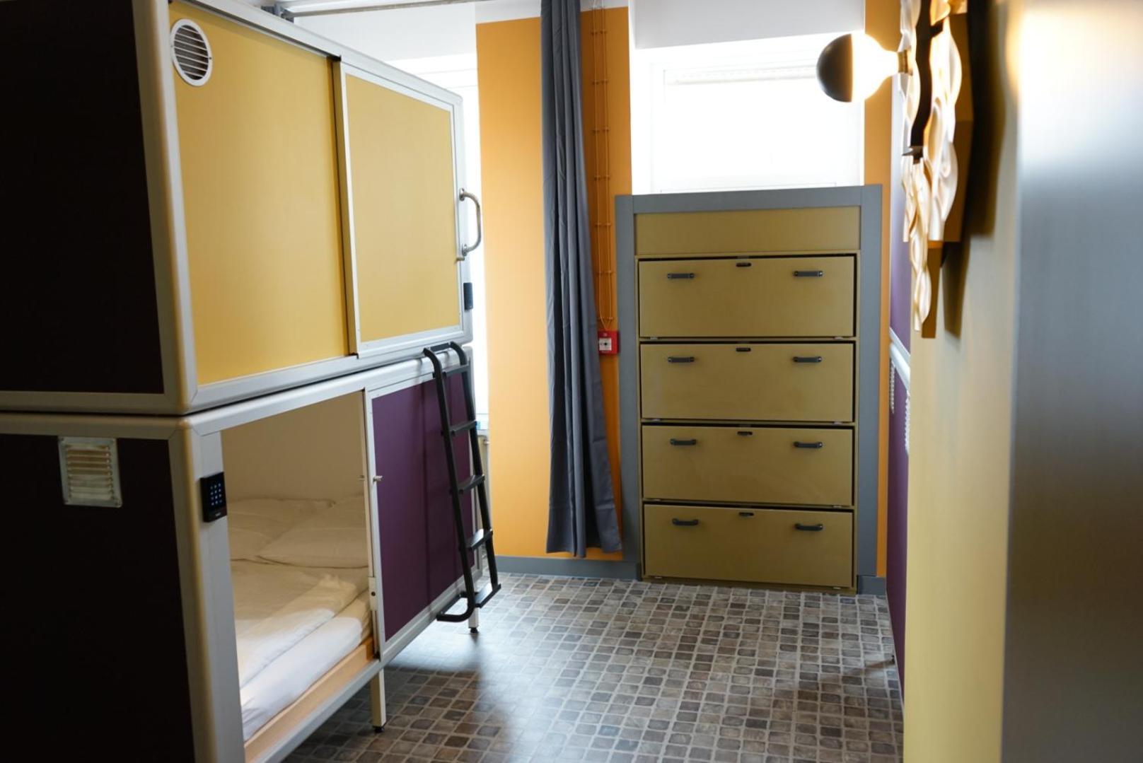 Sunflower Hostel Berlin — Foto 1